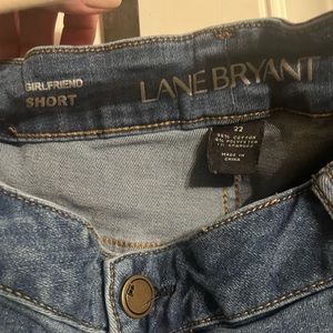 Lane Bryant “girlfriend short” style jean shorts  size 22